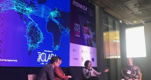 relanzamiento_RENATA_conversatorio